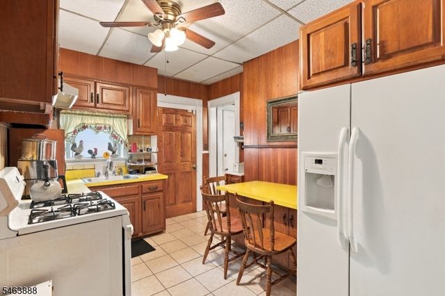 671 E 29Th St, Paterson City, NJ 07504