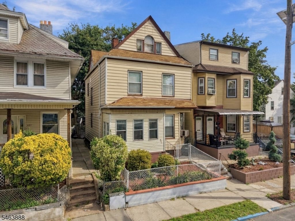 671 E 29Th St, Paterson City, NJ 07504 — photo 2