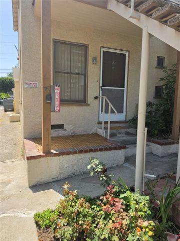 633 Park Avenue C, South Pasadena, CA 91030