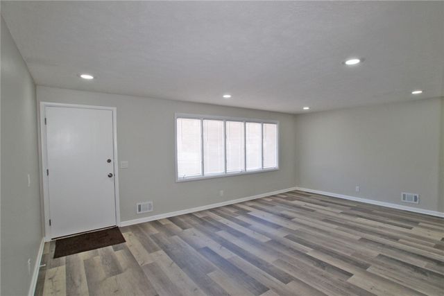 48 Skycrest Drive, Greece, NY 14616