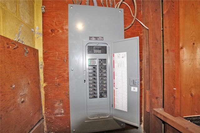 48 Skycrest Drive, Greece, NY 14616