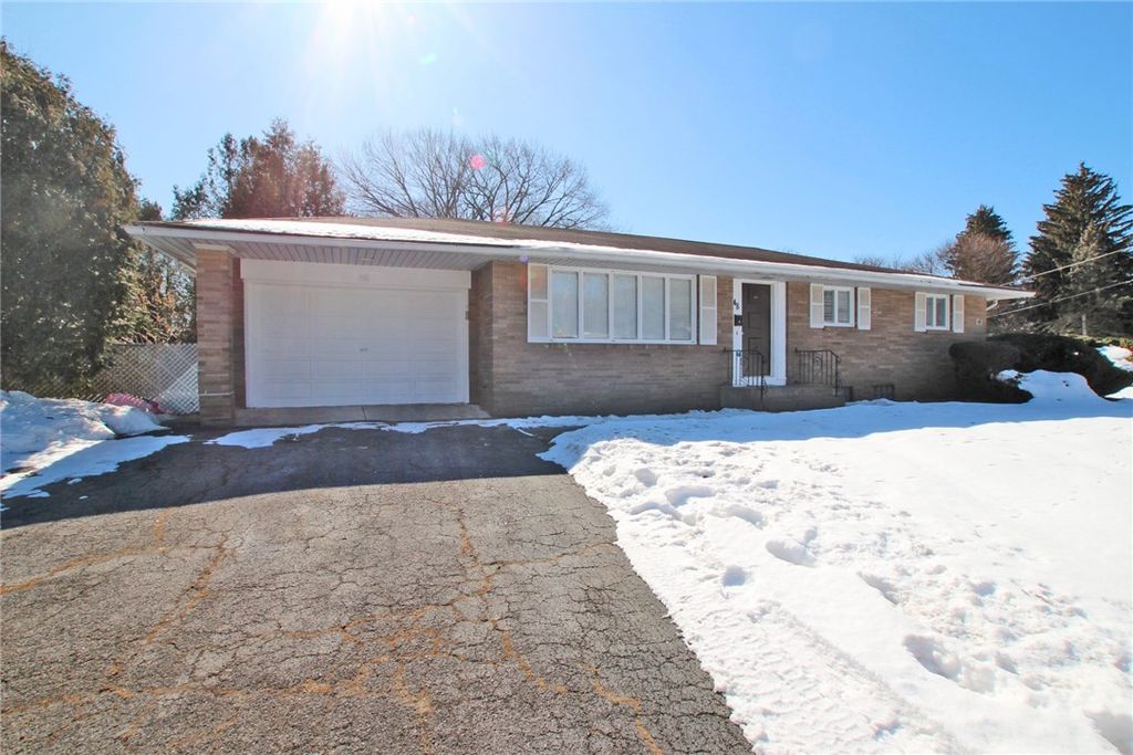 48 Skycrest Drive, Greece, NY 14616