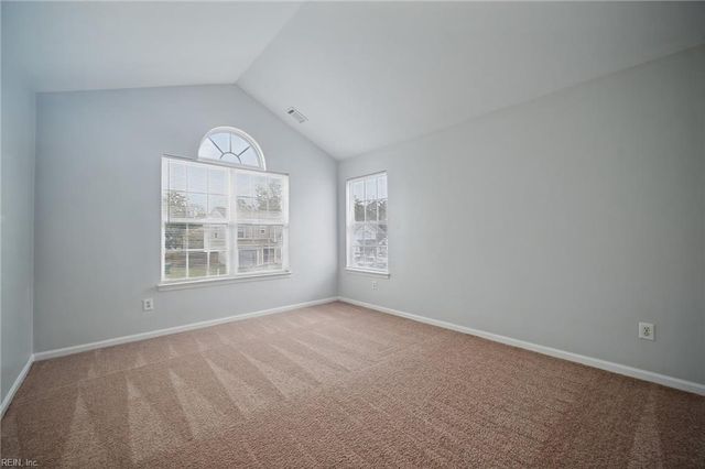 112 Lancelot DR, Suffolk, VA 23434
