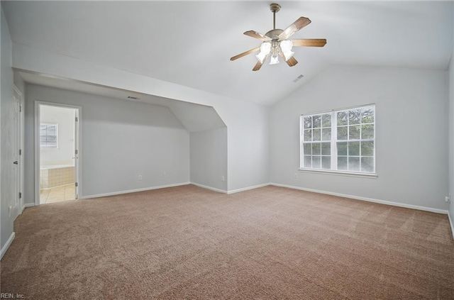 112 Lancelot DR, Suffolk, VA 23434