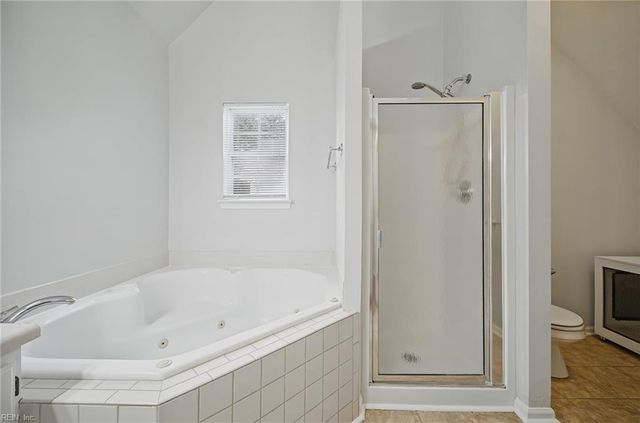 112 Lancelot DR, Suffolk, VA 23434