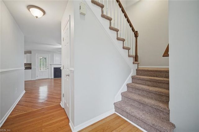112 Lancelot DR, Suffolk, VA 23434