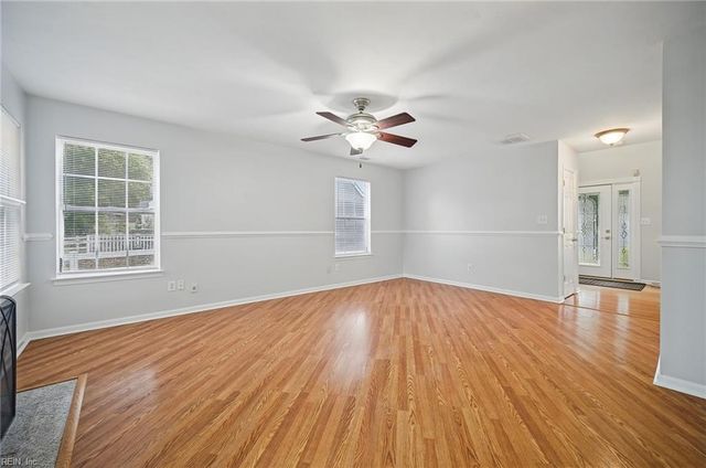 112 Lancelot DR, Suffolk, VA 23434