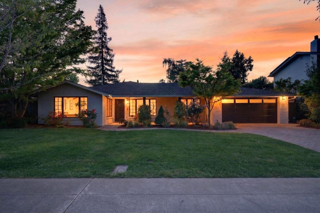 2734 Doverton Square, Mountain View, CA 94040