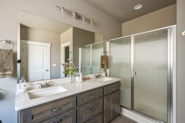 2944 SE Triangle Outfit Drive, Prineville, OR 97754