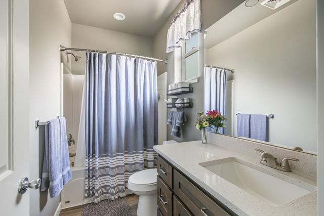 2944 SE Triangle Outfit Drive, Prineville, OR 97754