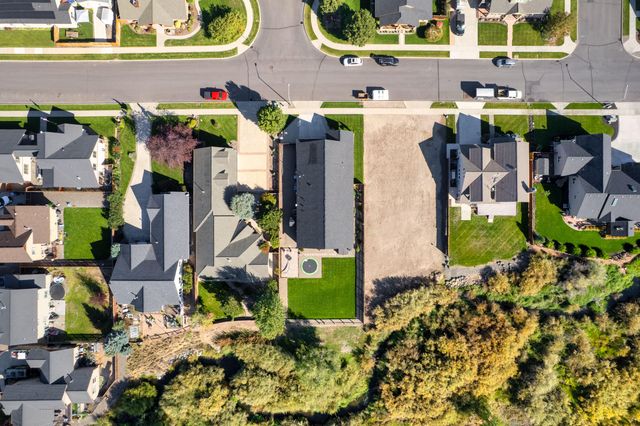 2944 SE Triangle Outfit Drive, Prineville, OR 97754