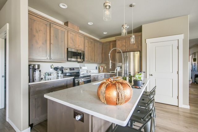 2944 SE Triangle Outfit Drive, Prineville, OR 97754