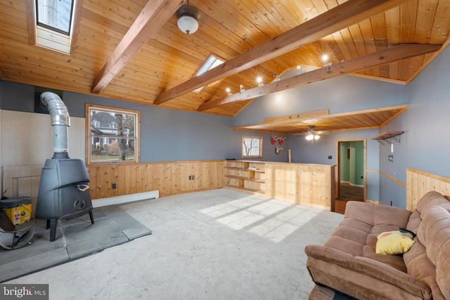 308 HOFFMANSVILLE RD, Bechtelsville, PA 19505