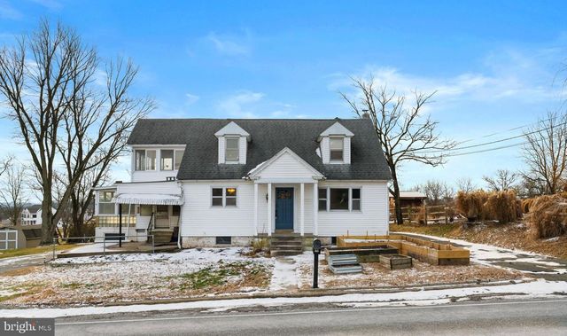 308 HOFFMANSVILLE RD, Bechtelsville, PA 19505