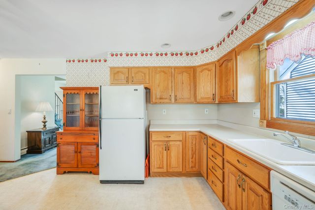 95 Horton Drive, Huntington Station, NY 11746