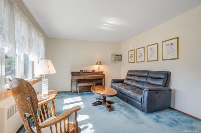 95 Horton Drive, Huntington Station, NY 11746