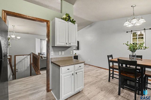610 Teddy St Street, Harrisburg, SD 57032