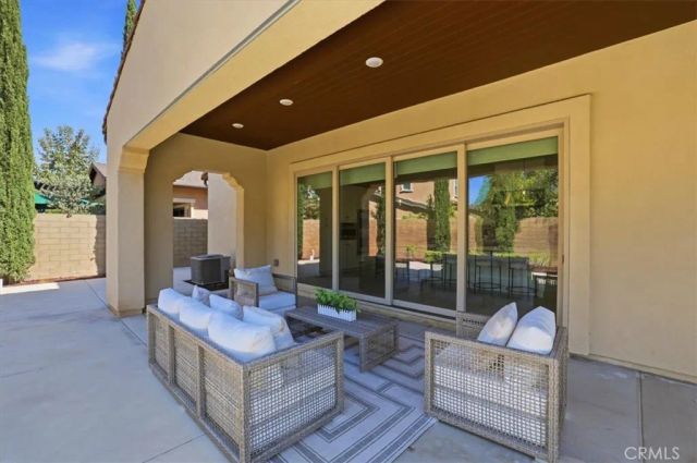 102 Score, Irvine, CA 92618