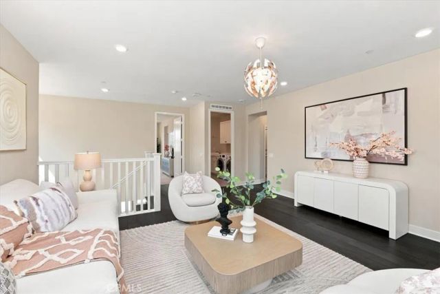102 Score, Irvine, CA 92618