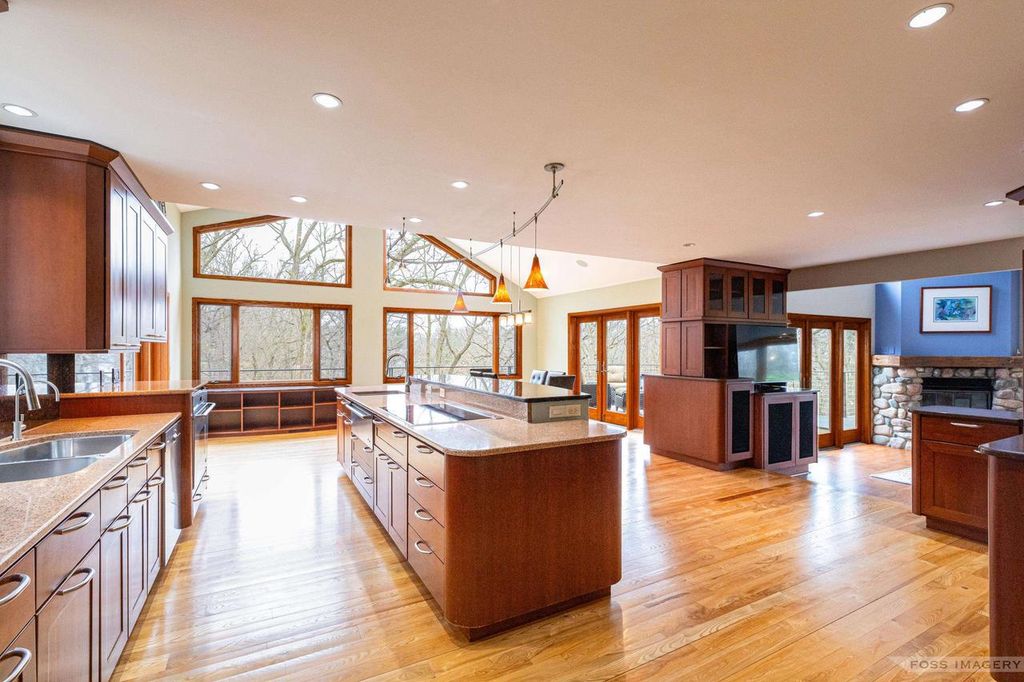 7839 Big Timber Trail, Middleton, WI 53562