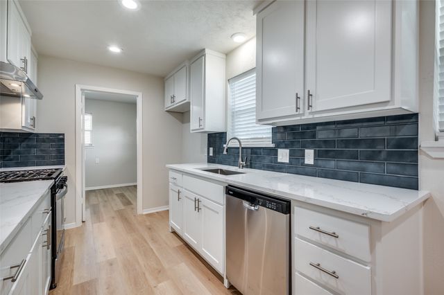 5320 Topper Drive, North Richland Hills, TX 76180