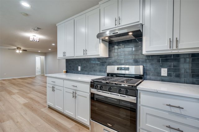 5320 Topper Drive, North Richland Hills, TX 76180