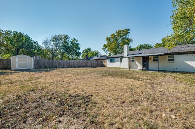 5320 Topper Drive, North Richland Hills, TX 76180