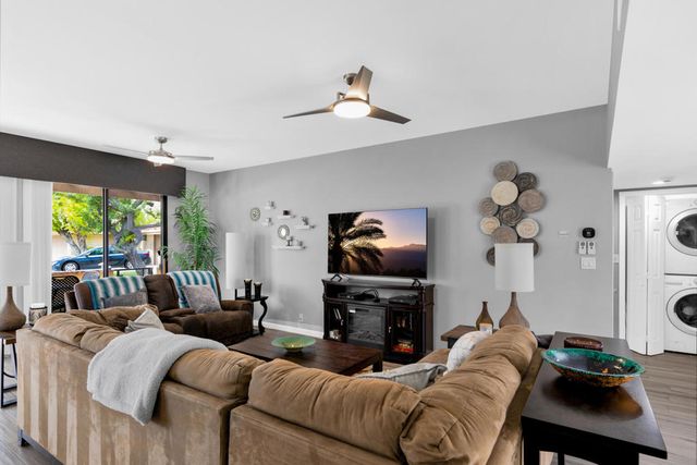 35105 Paseo Malaga, Cathedral City, CA 92234