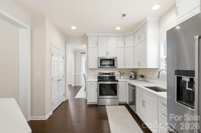 2117 Lord Proprietor Lane, Waxhaw, NC 28173