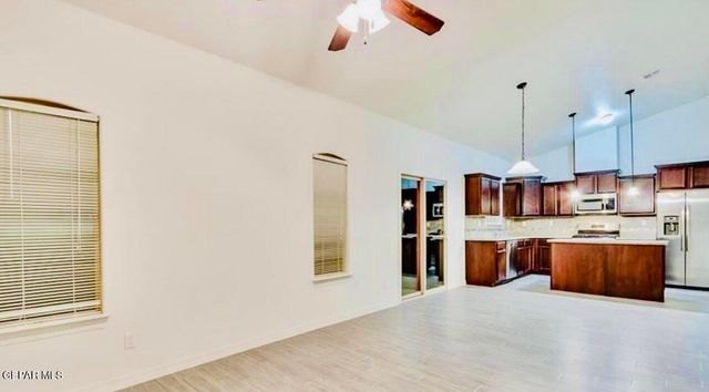 13837 Paseo Central Avenue, Horizon City, TX 79928