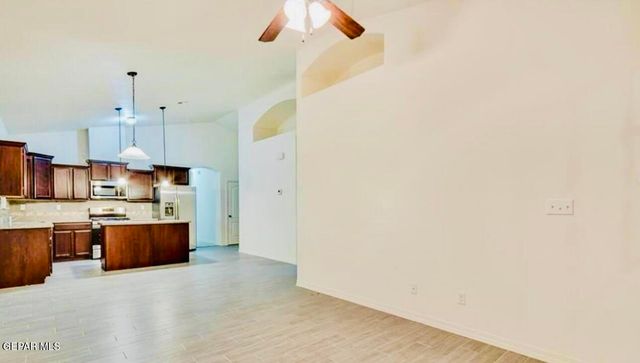 13837 Paseo Central Avenue, Horizon City, TX 79928