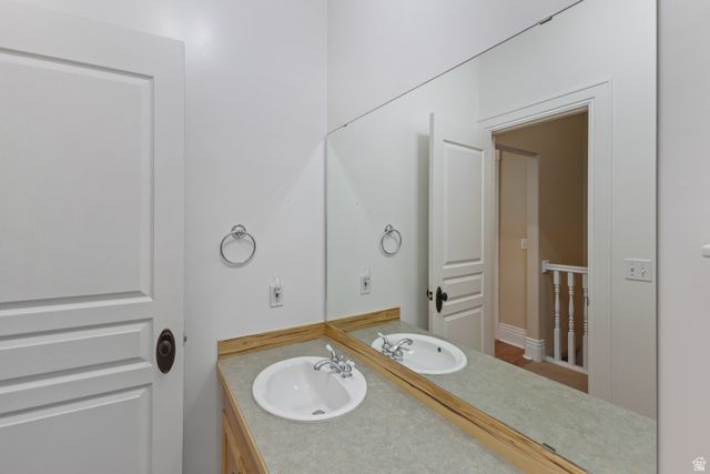 291 N MAIN ST, Hyde Park, UT 84318