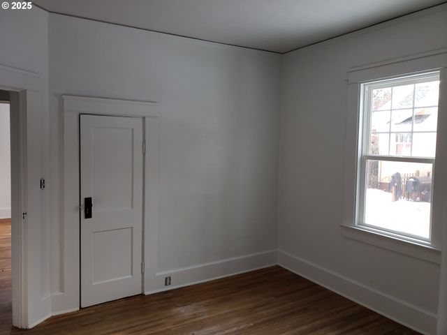 404 N HOLMES St, Wallowa, OR 97885