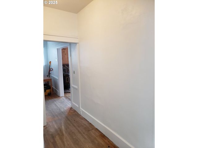 404 N HOLMES St, Wallowa, OR 97885