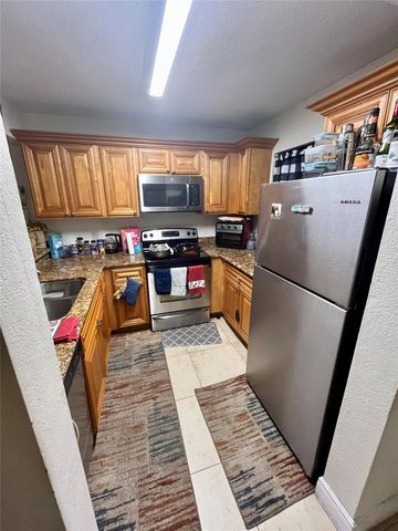 1524 Lake Crystal Dr C, West Palm Beach, FL 33411