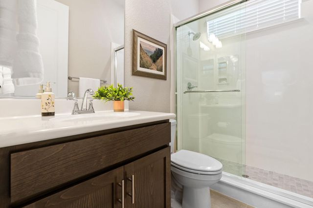 3009 Tulip Way, Lodi, CA 95242
