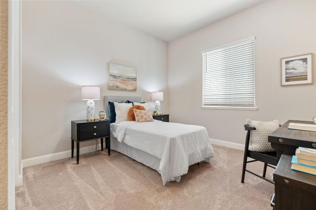 3009 Tulip Way, Lodi, CA 95242
