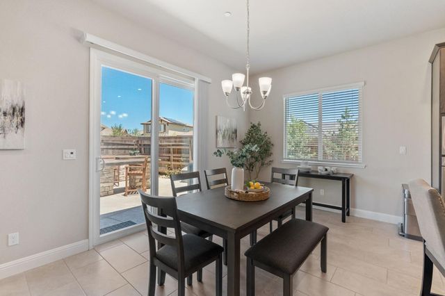 3009 Tulip Way, Lodi, CA 95242
