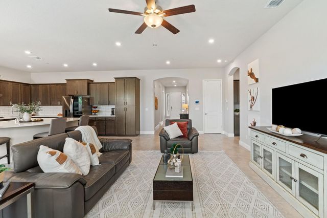 3009 Tulip Way, Lodi, CA 95242