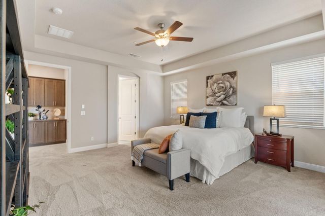 3009 Tulip Way, Lodi, CA 95242