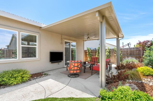 3009 Tulip Way, Lodi, CA 95242
