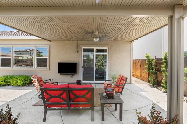 3009 Tulip Way, Lodi, CA 95242