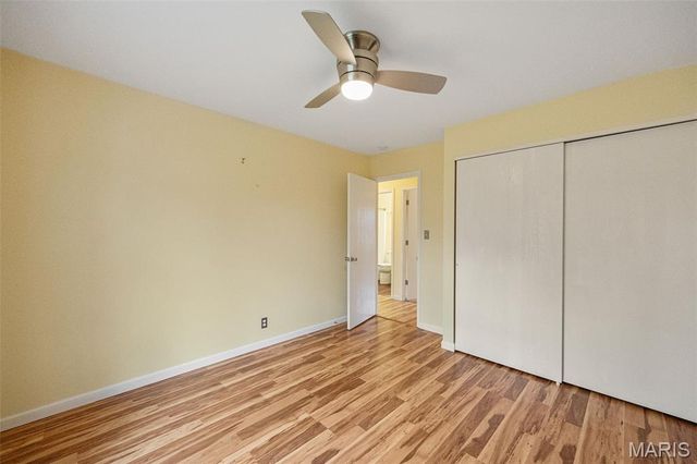 330 Oak Tree Drive, Webster Groves, MO 63119