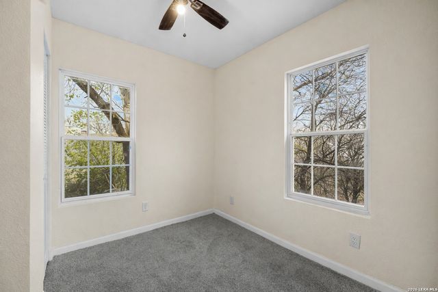 2619 E Houston, San Antonio, TX 78202