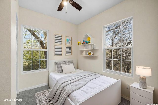 2619 E Houston, San Antonio, TX 78202