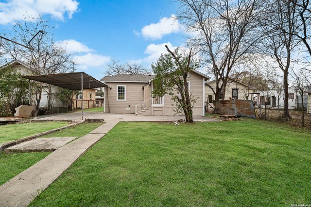 2619 E Houston, San Antonio, TX 78202