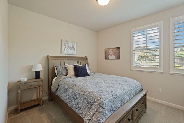 822 Cento Ct, Lodi, CA 95242