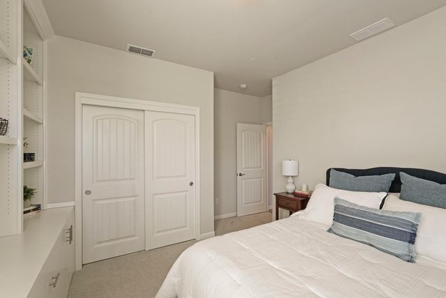 822 Cento Ct, Lodi, CA 95242