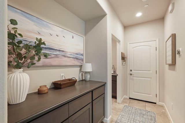 822 Cento Ct, Lodi, CA 95242