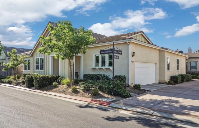 822 Cento Ct, Lodi, CA 95242